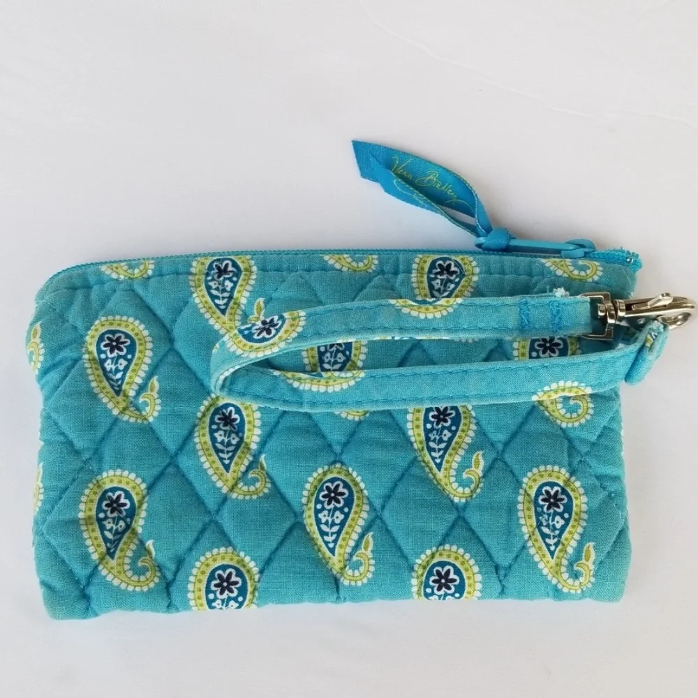 Vera Bradley Bermuda Blue Wristlet